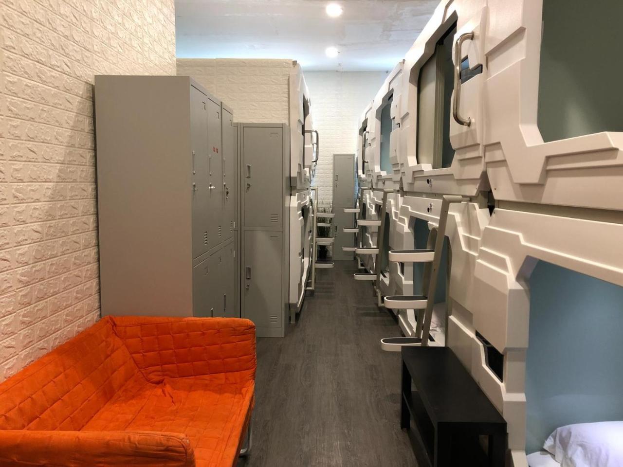 Oh My Pods Hostel Singapura Luaran gambar