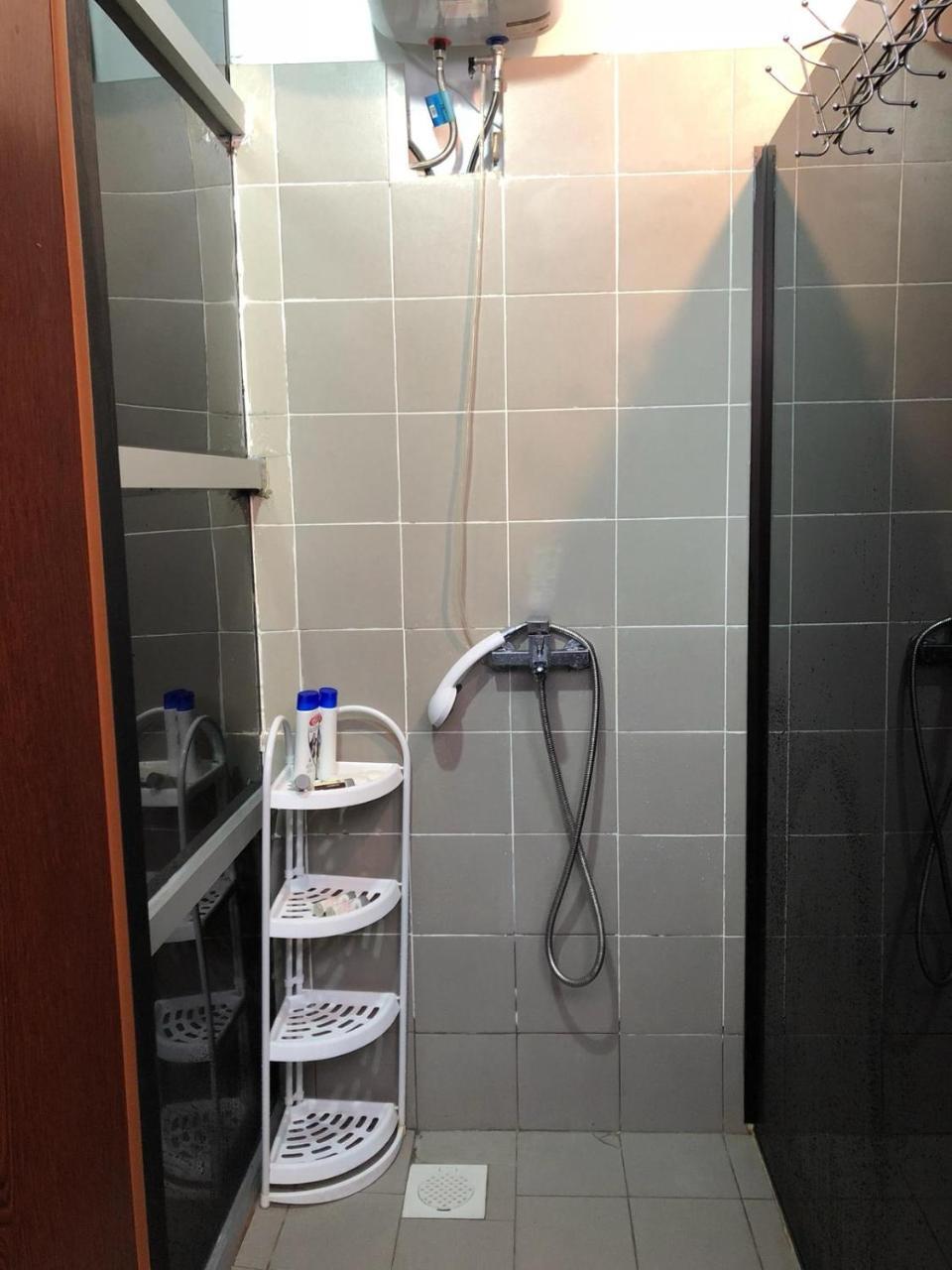 Oh My Pods Hostel Singapura Luaran gambar